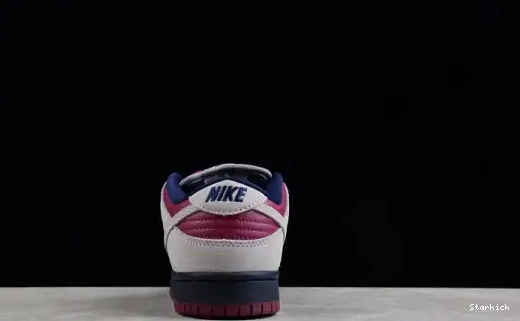 Grey True SB Low Atmosphere Berry BQ6817-001 Nike Dunk 0519
